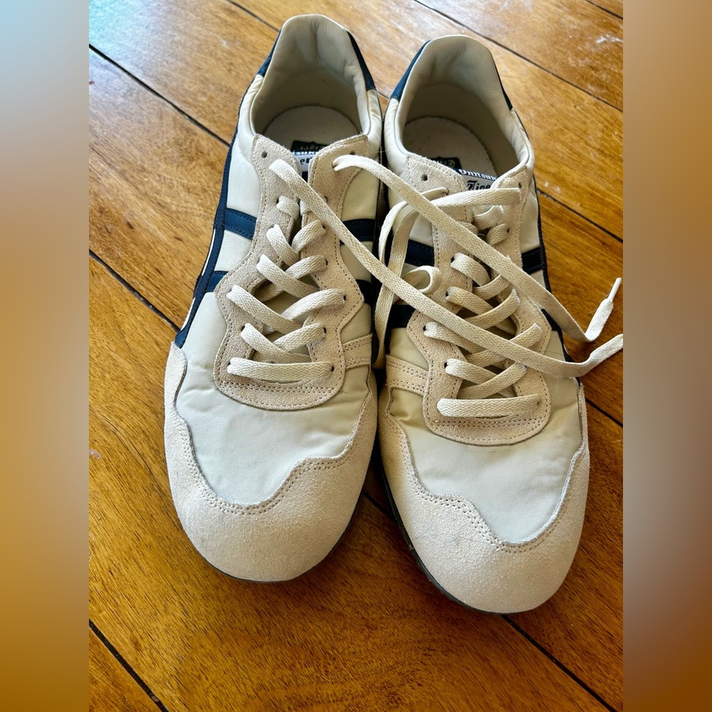 Onitsuka Tiger Serrano Men’s U.S. size 13-13.5